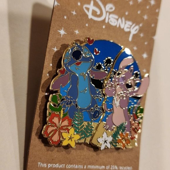 Disney Lilo & Stitch Angel & Stitch Beach Couples Kiss Hearts Pin Set of 2 NEW - Picture 9 of 12